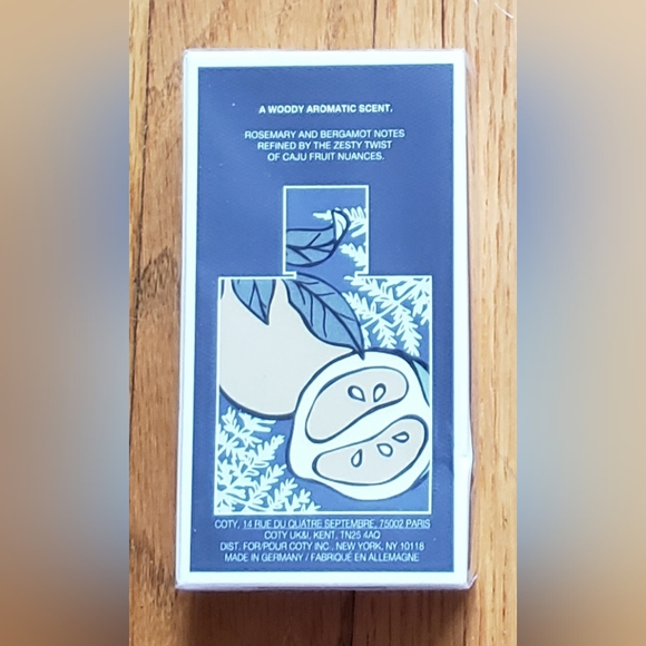 Simply Woody by Mexx for Men - 1.6 oz EDT Spray - Picture 3 of 6